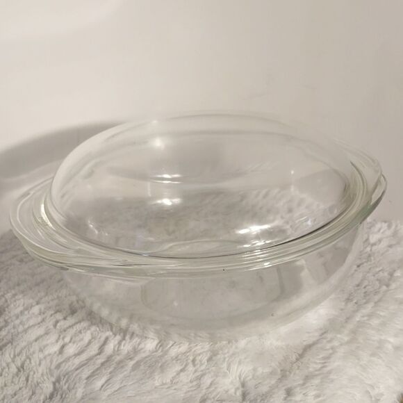 Vtg Pyrex by Corning Clear Glass w/Covered Casserole Dish - Picture 4 of 4